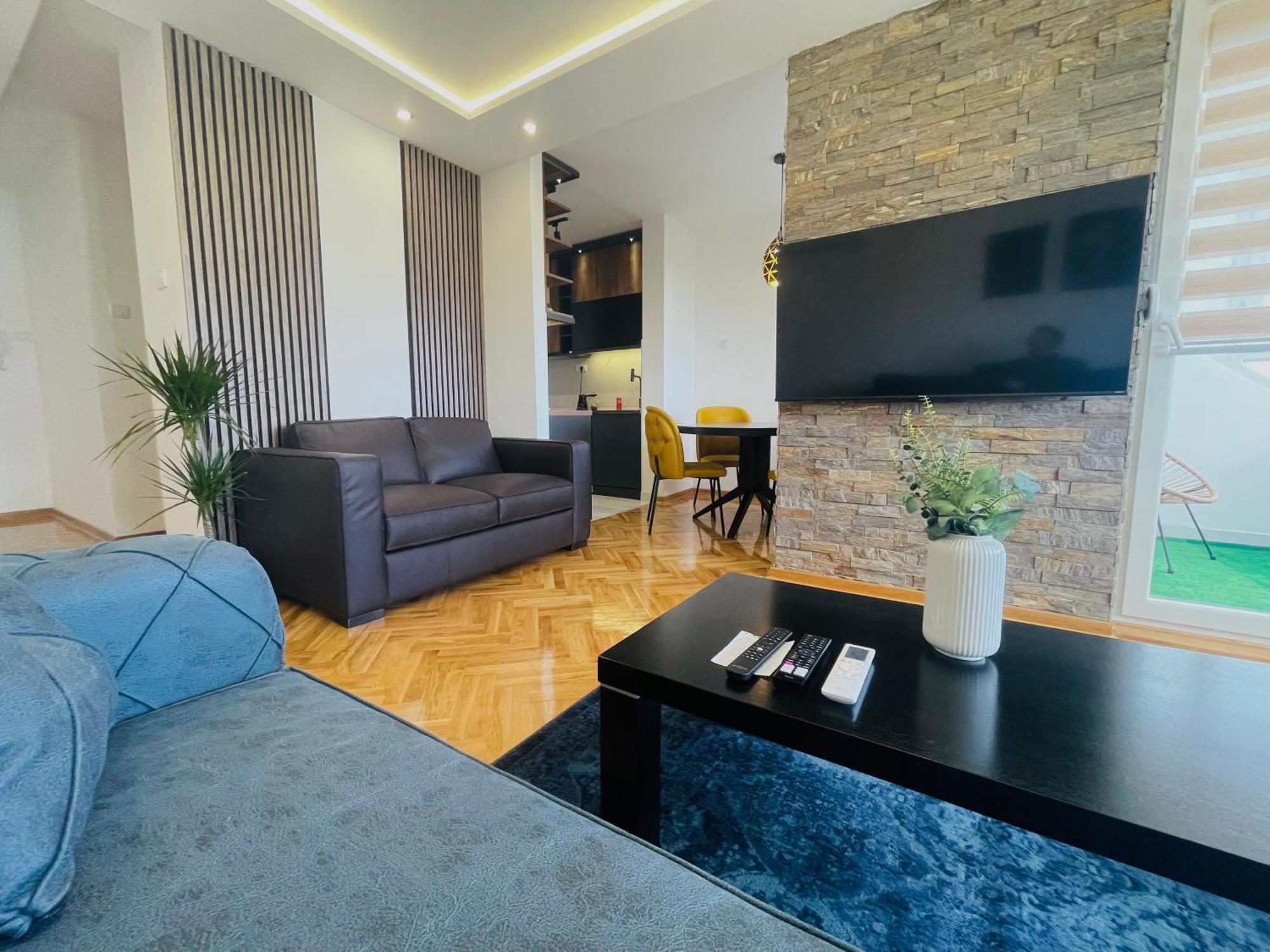 Like Home3